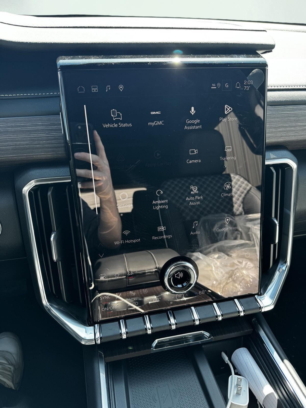 2027 GMC Acadia Denali