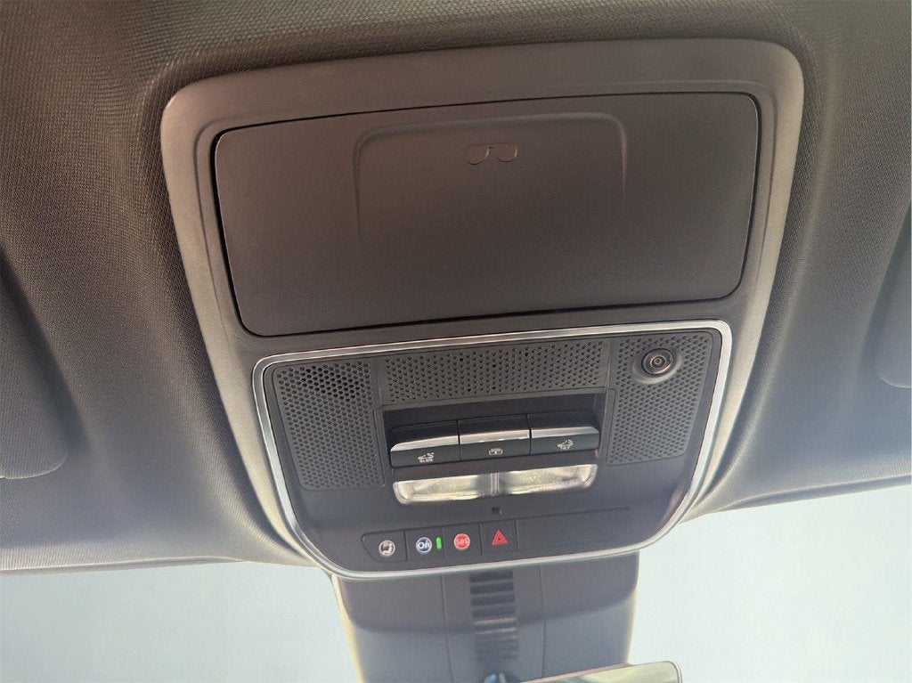 2027 GMC Acadia Denali 34