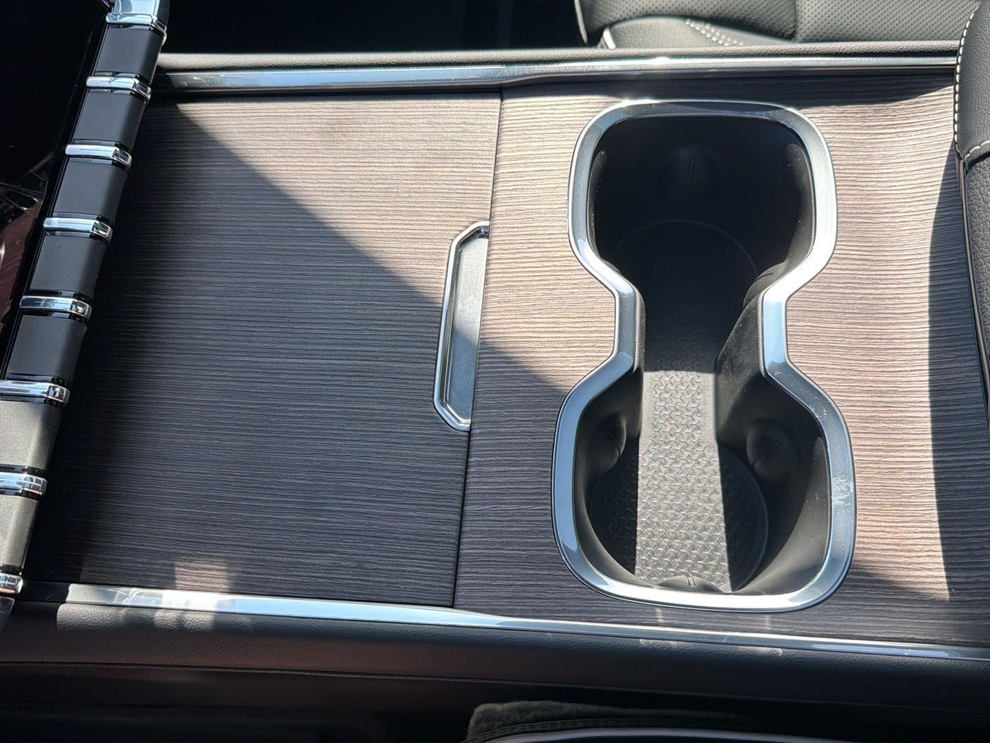 2027 GMC Acadia Denali