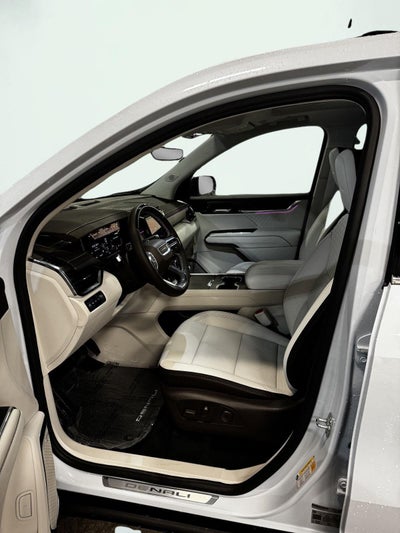 2027 GMC Acadia Denali Ultimate