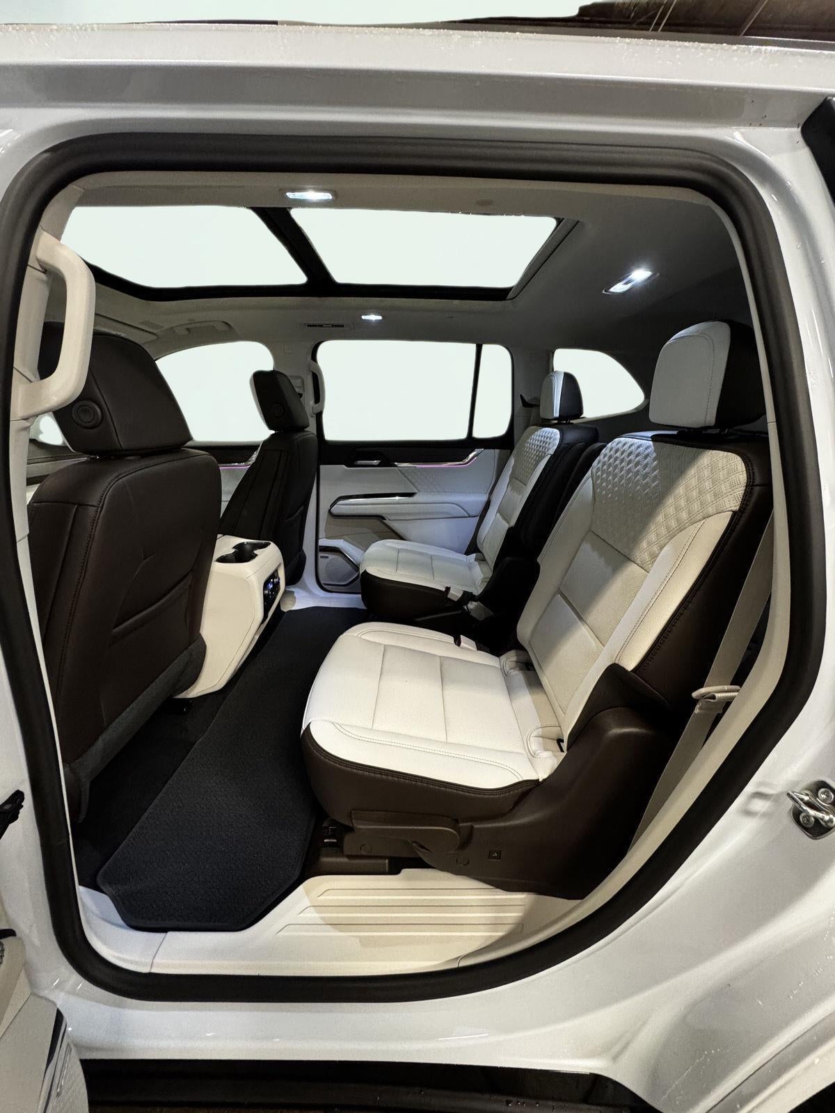 2027 GMC Acadia Denali Ultimate