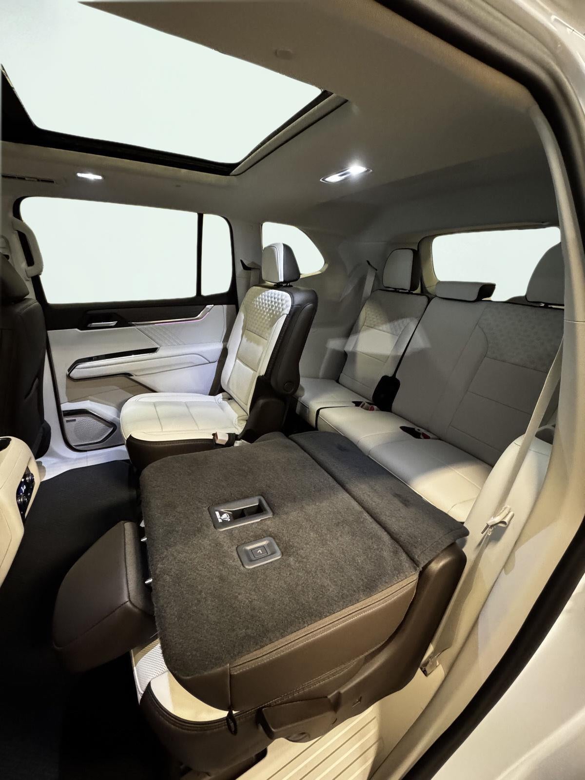 2027 GMC Acadia Denali Ultimate