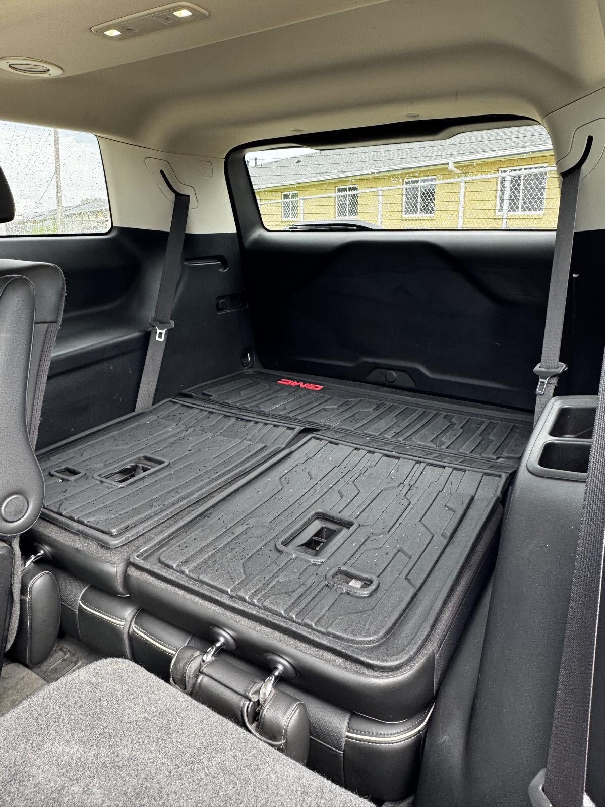 2021 GMC Acadia Denali 24