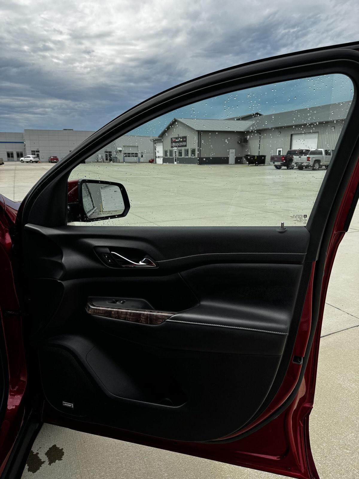 2021 GMC Acadia Denali 32
