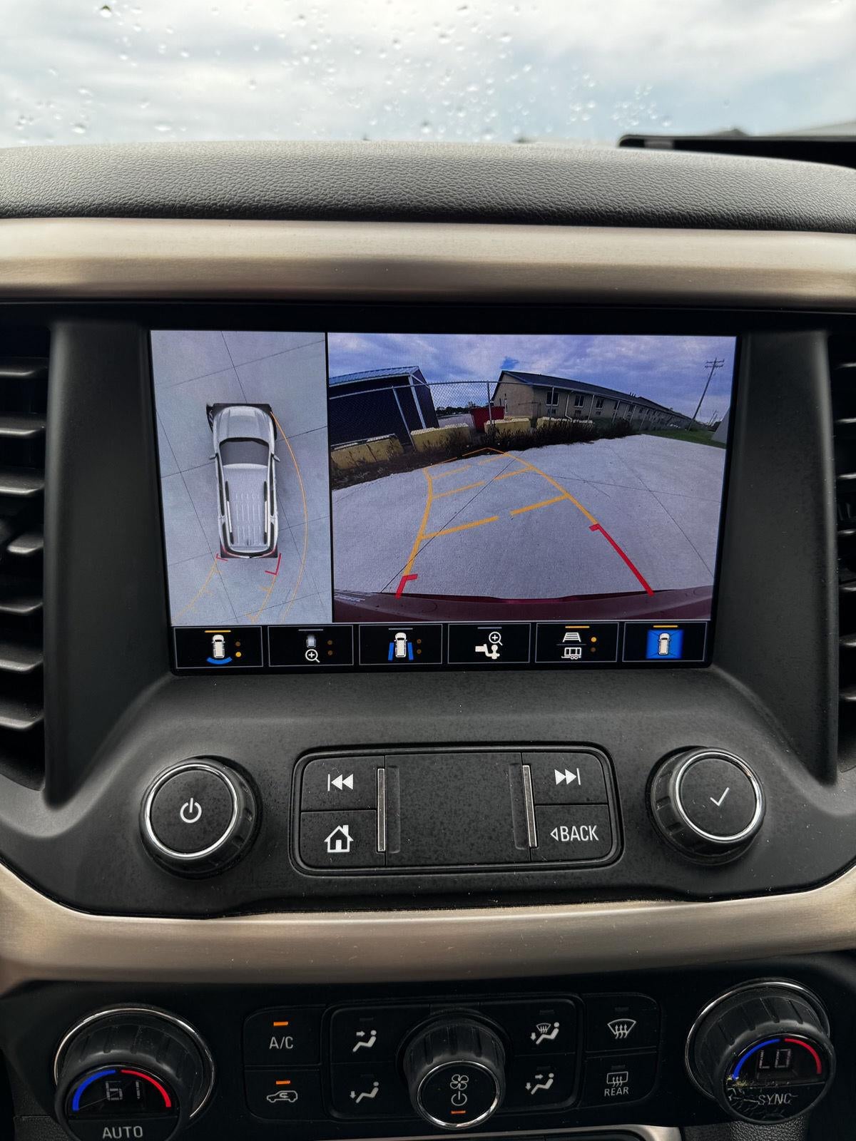 2021 GMC Acadia Denali 8