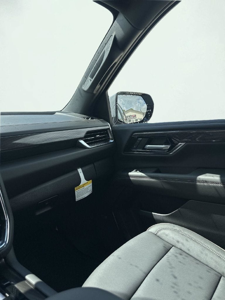 2026 GMC Yukon Elevation 36