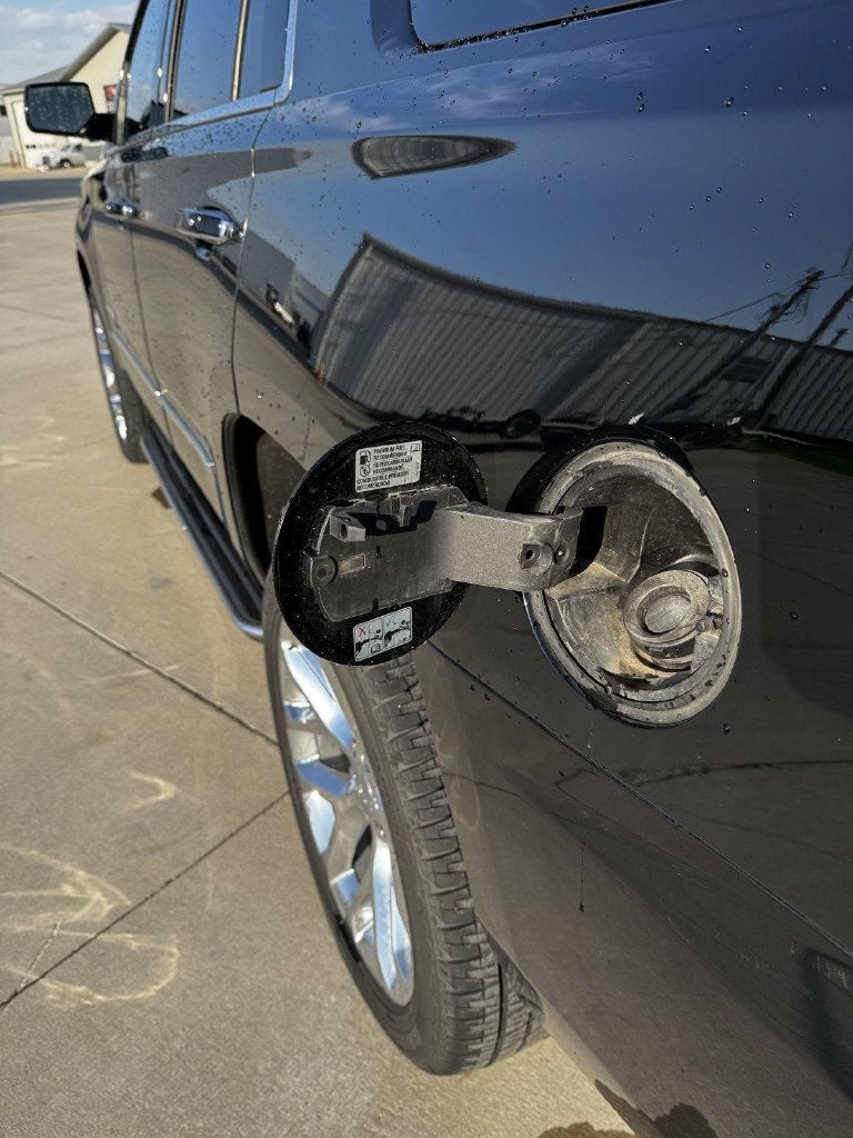 2018 GMC Yukon Denali 10