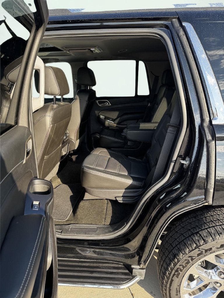 2018 GMC Yukon Denali 27