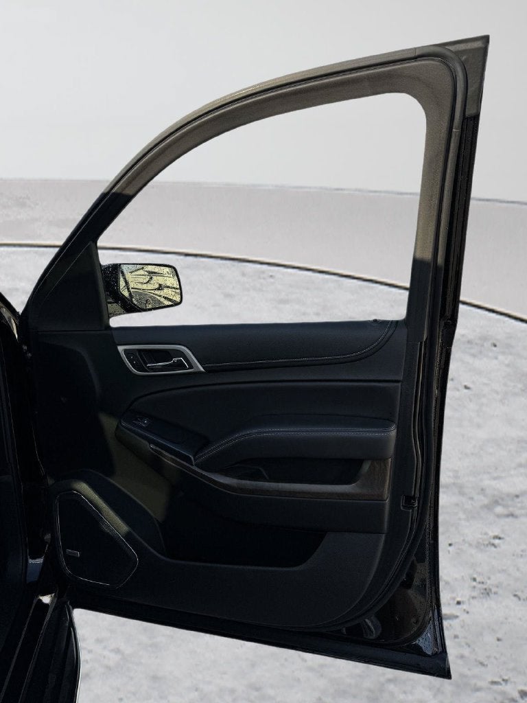 2018 GMC Yukon Denali 33