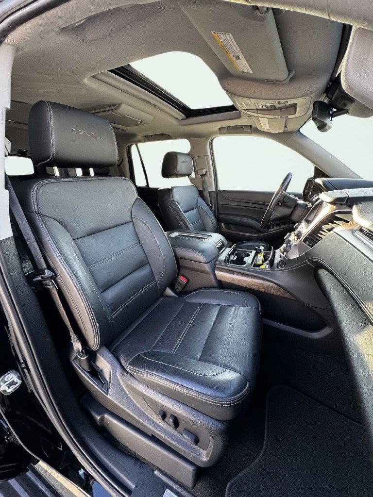 2018 GMC Yukon Denali 36