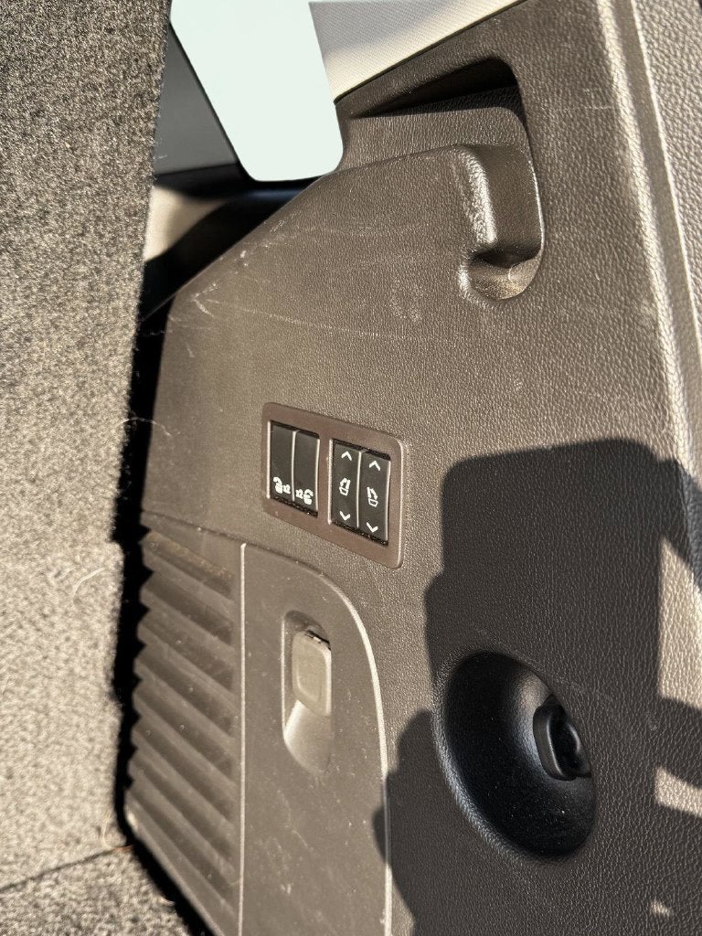 2018 GMC Yukon Denali 41