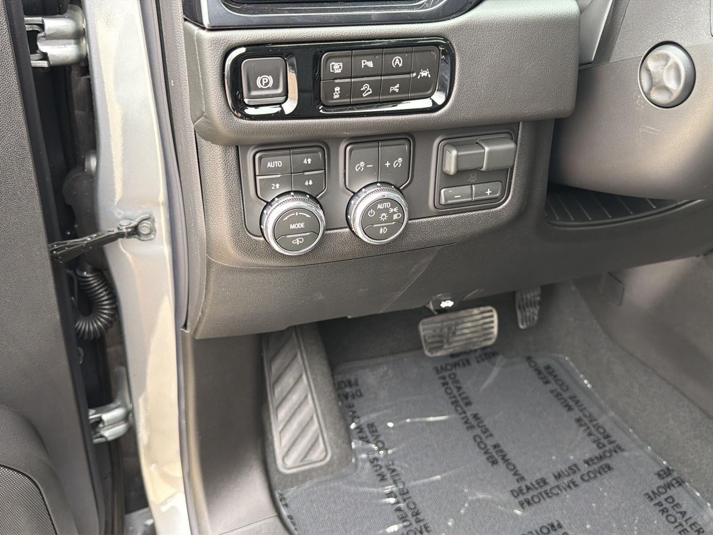 2027 GMC Yukon XL AT4