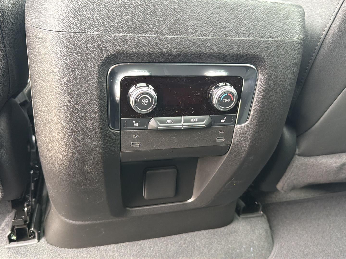 2027 GMC Yukon XL AT4