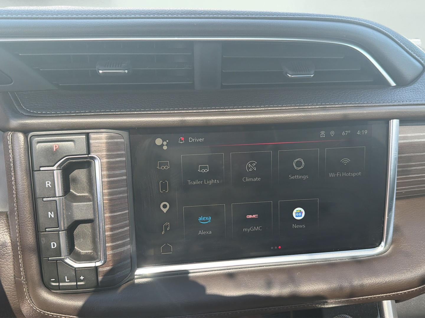 2024 GMC Yukon XL Denali 15