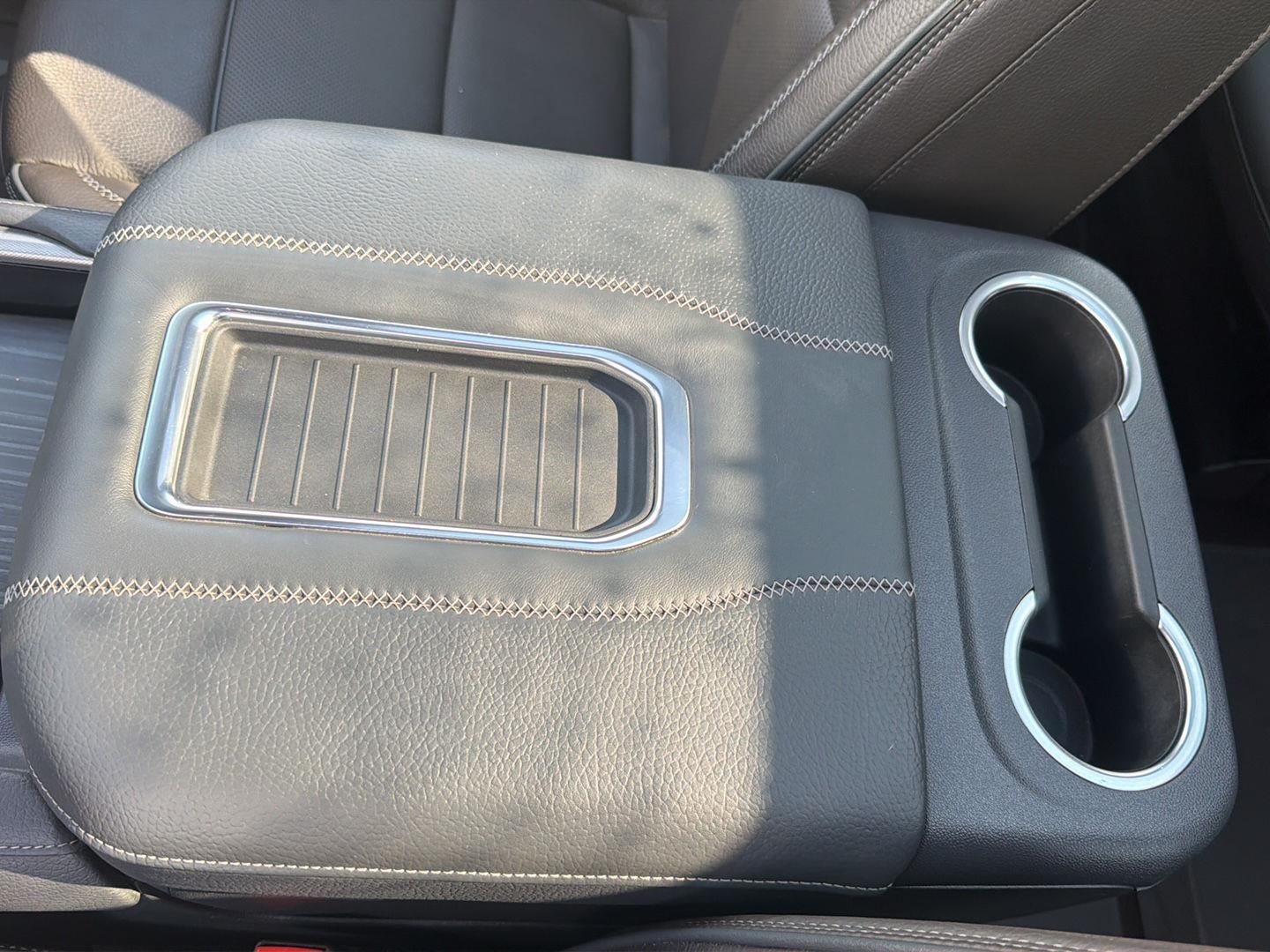 2024 GMC Yukon XL Denali 21