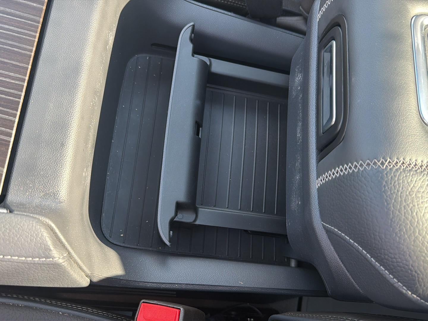 2024 GMC Yukon XL Denali 24