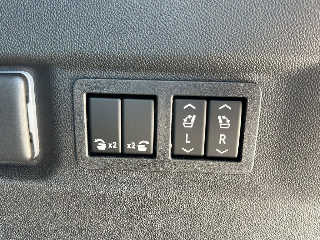2026 GMC Yukon XL Denali 45