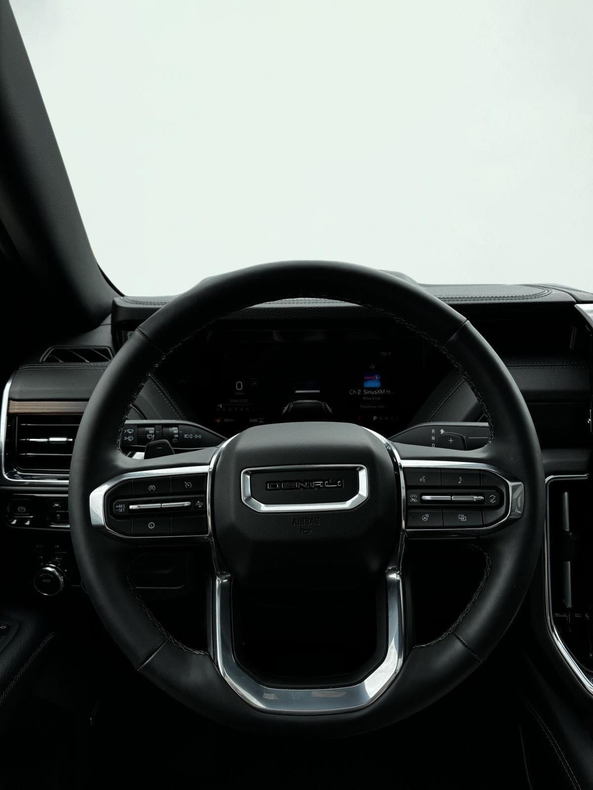 2026 GMC Yukon XL Denali - Photo 13