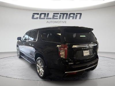 2022 Chevrolet Suburban Base