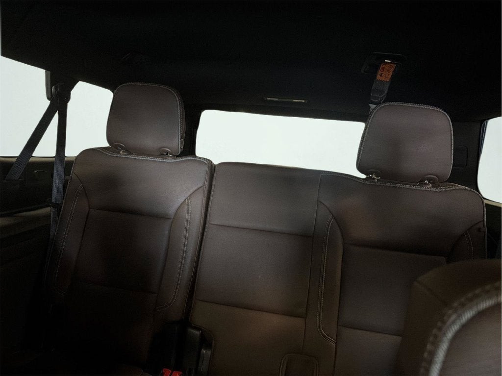 2022 Chevrolet Suburban Base