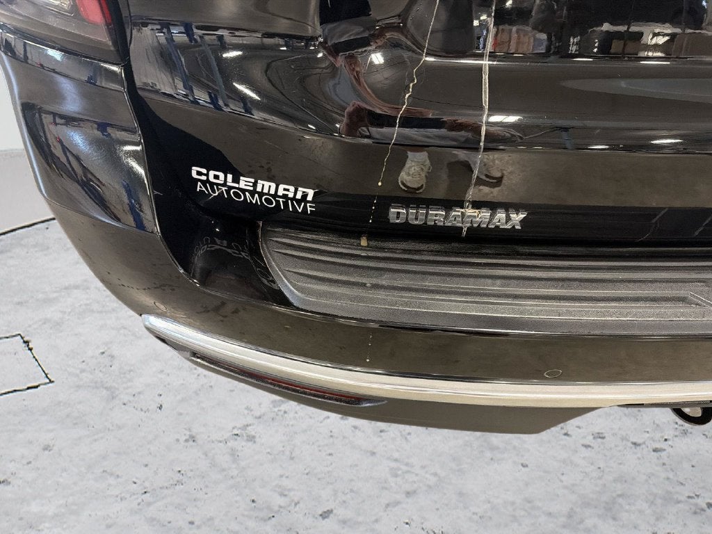 2022 Chevrolet Suburban Base