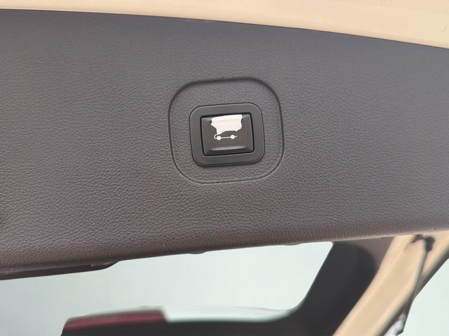 2015 Chevrolet Equinox LTZ 30
