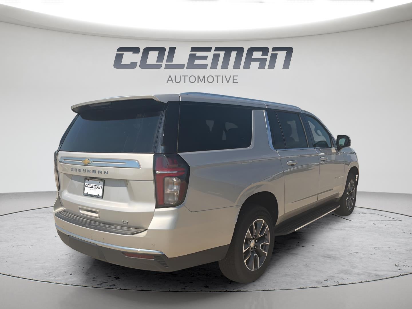 2024 Chevrolet Suburban LT