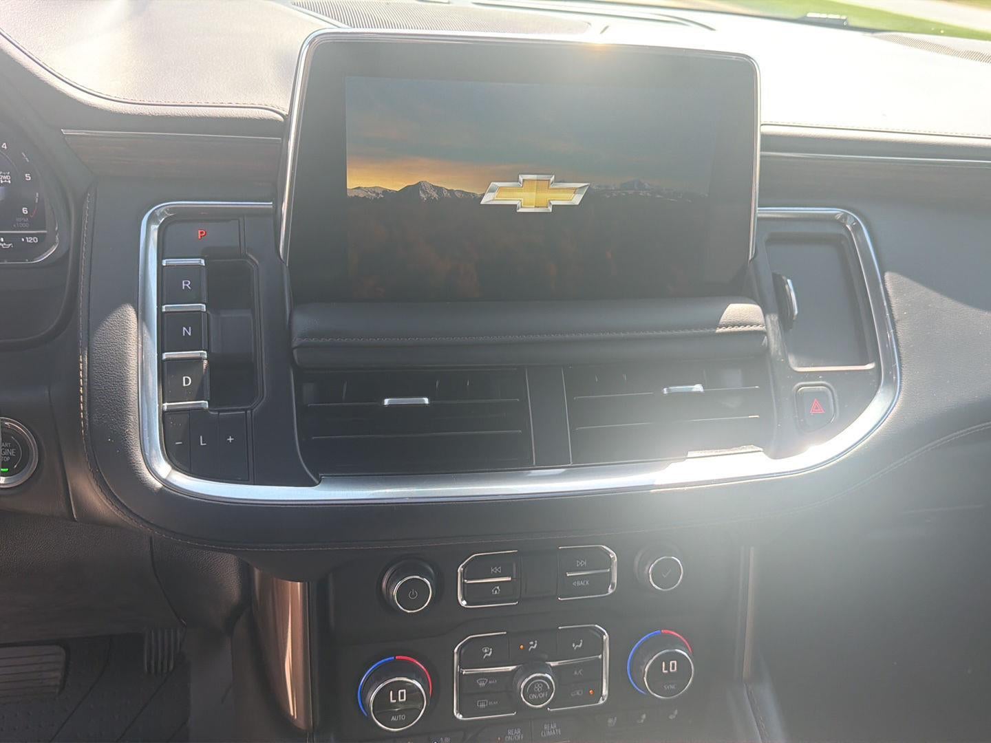 2023 Chevrolet Suburban High Country 15