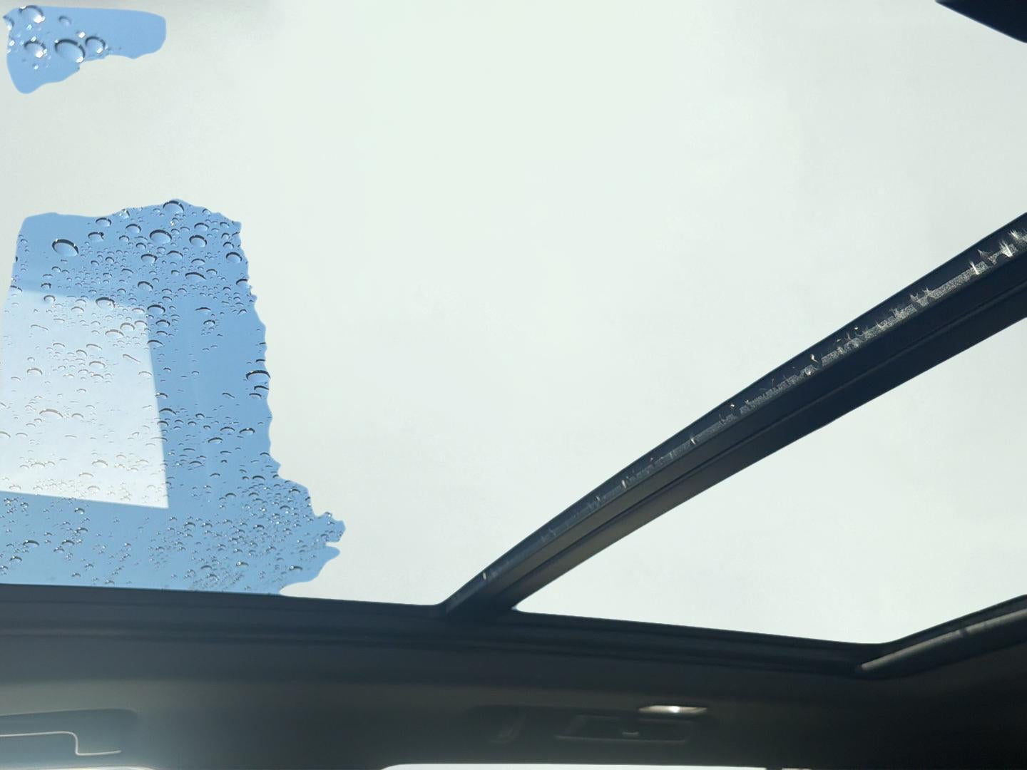 2023 Chevrolet Suburban High Country 18