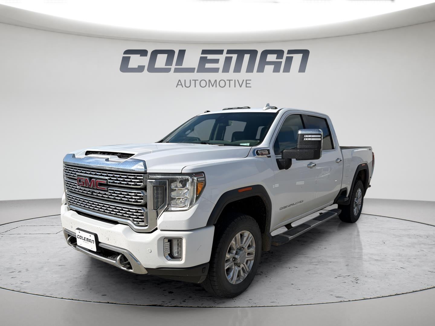 2022 GMC Sierra Denali 4WD Crew Cab Standard Box's photo