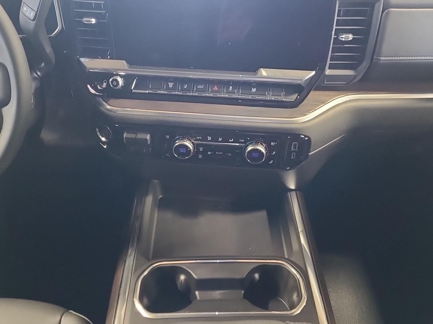 2026 GMC Sierra 3500 HD SLT DRW