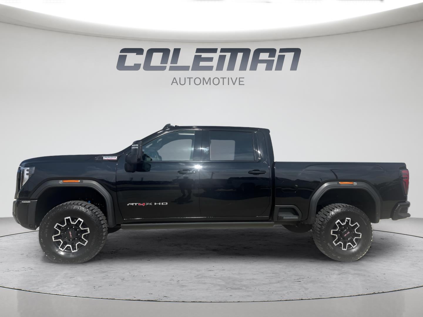 2025 GMC Sierra 2500 HD AT4X 2
