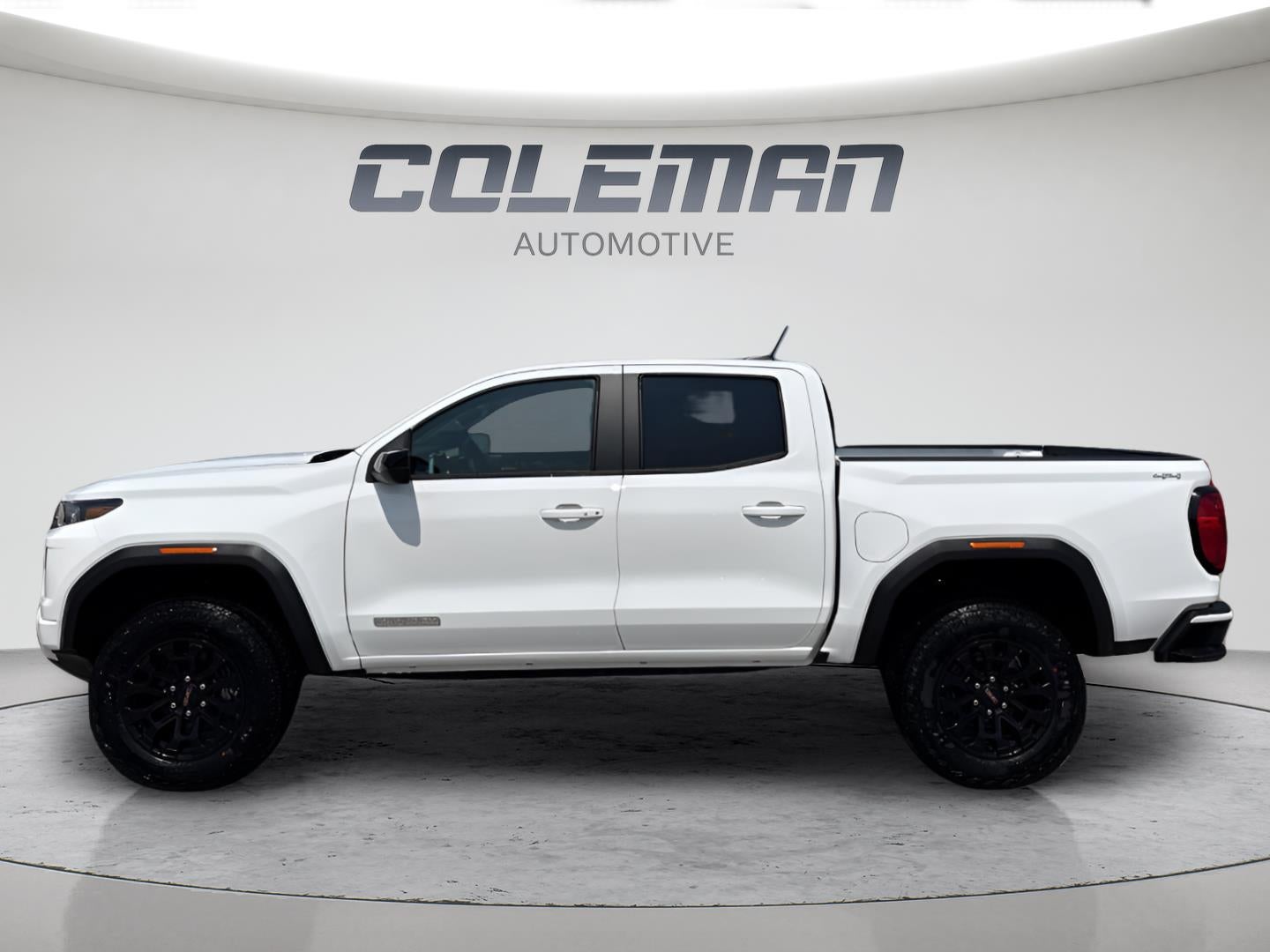 2026 GMC Canyon Elevation 2