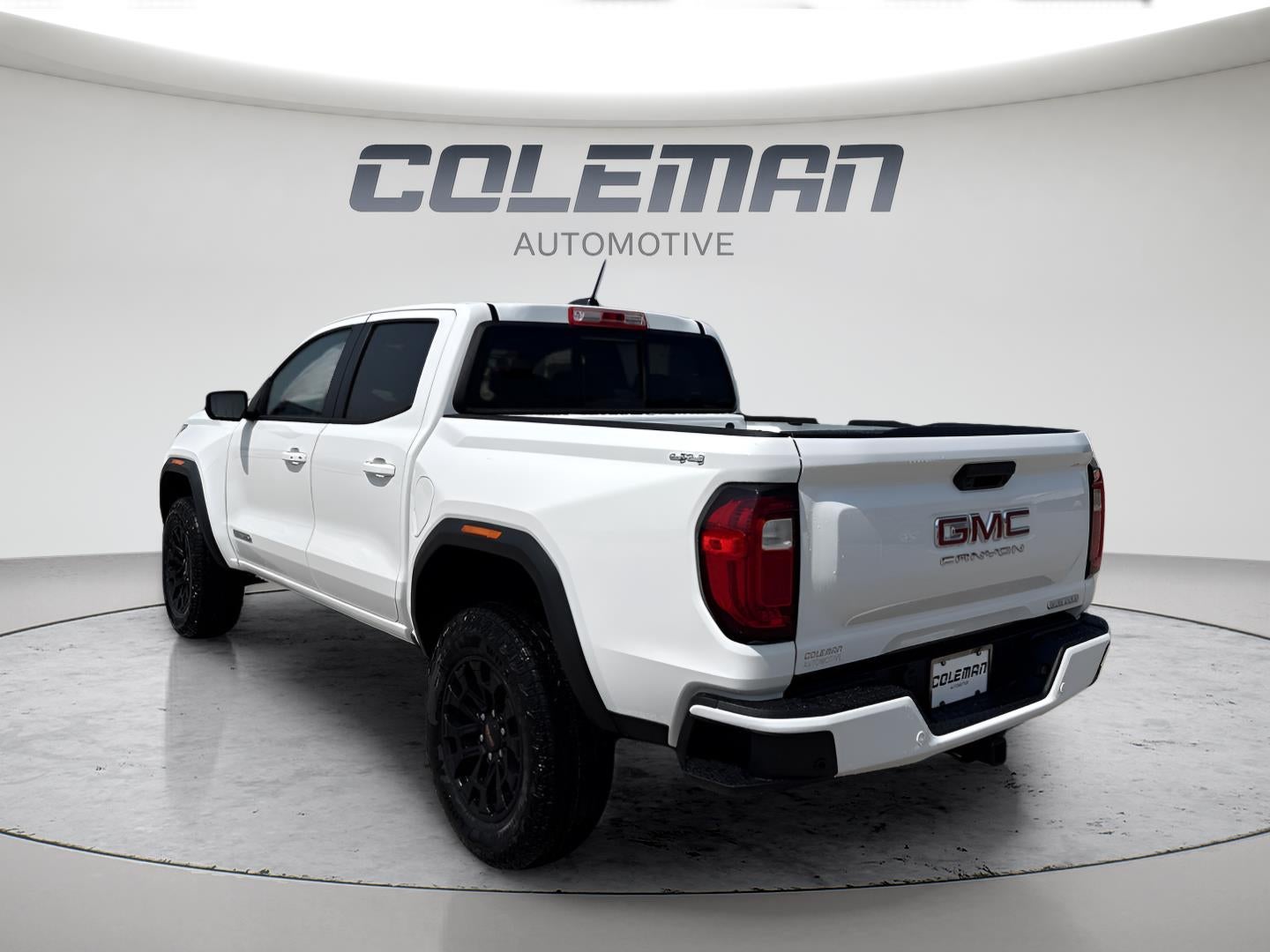 2026 GMC Canyon Elevation 3
