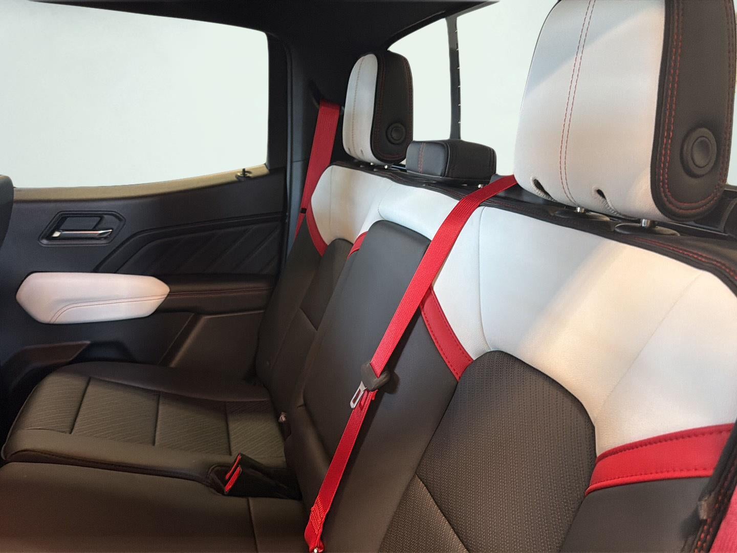 2026 GMC Canyon AT4X