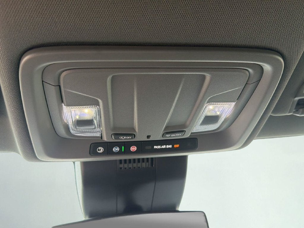 2026 GMC Sierra 1500 Pro 32