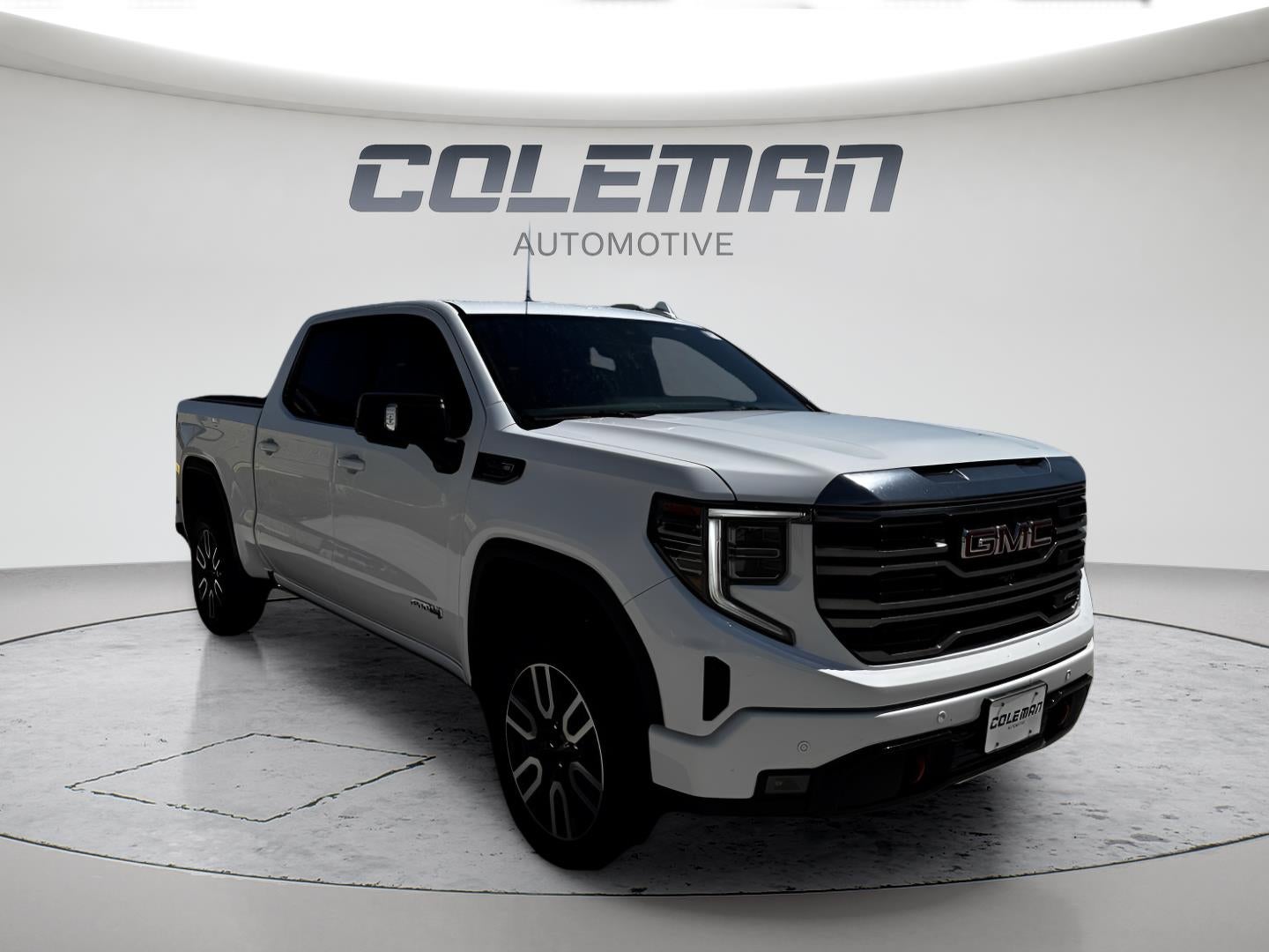 2023 GMC Sierra 1500 AT4 2