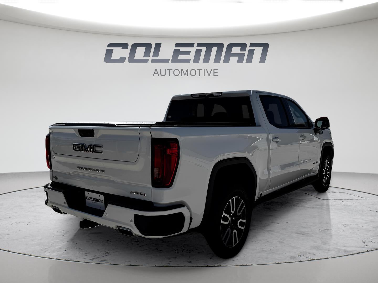 2023 GMC Sierra 1500 AT4 3
