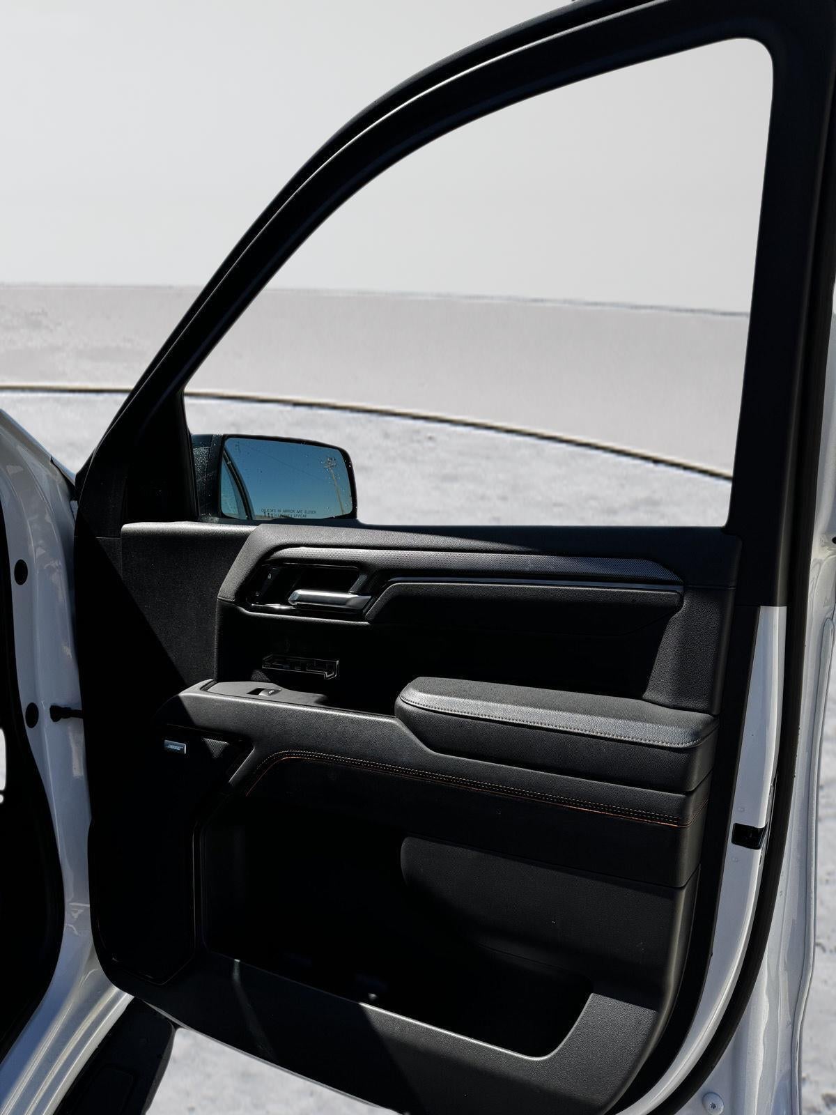 2023 GMC Sierra 1500 AT4 6