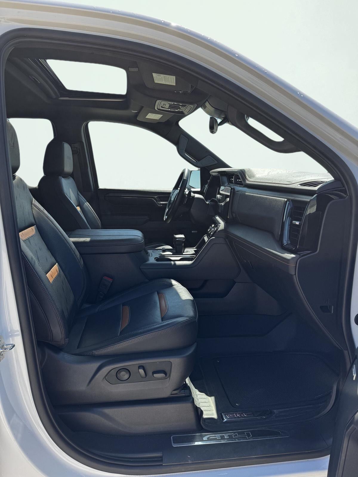 2023 GMC Sierra 1500 AT4 8