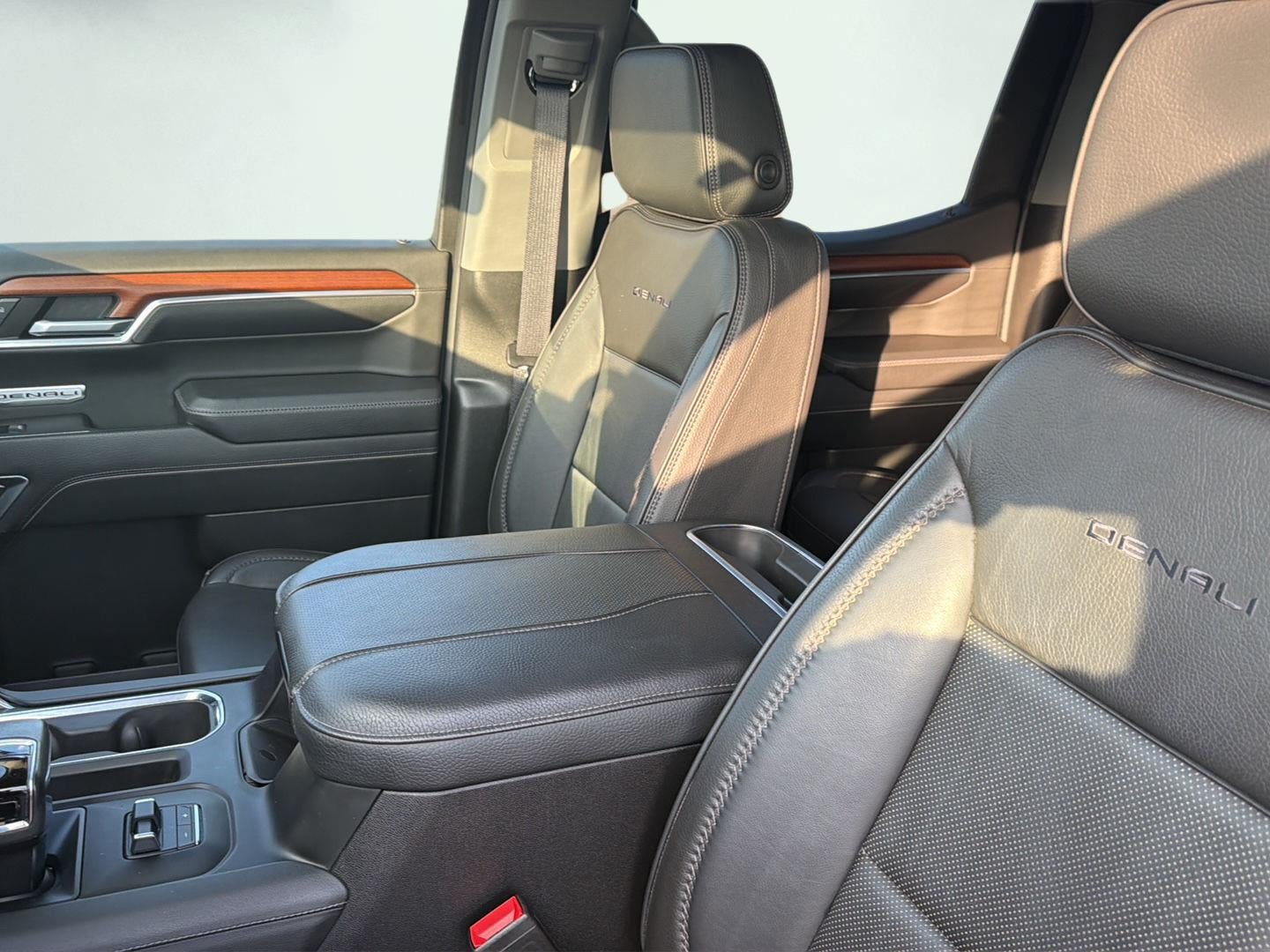 2023 GMC Sierra 1500 Denali 23