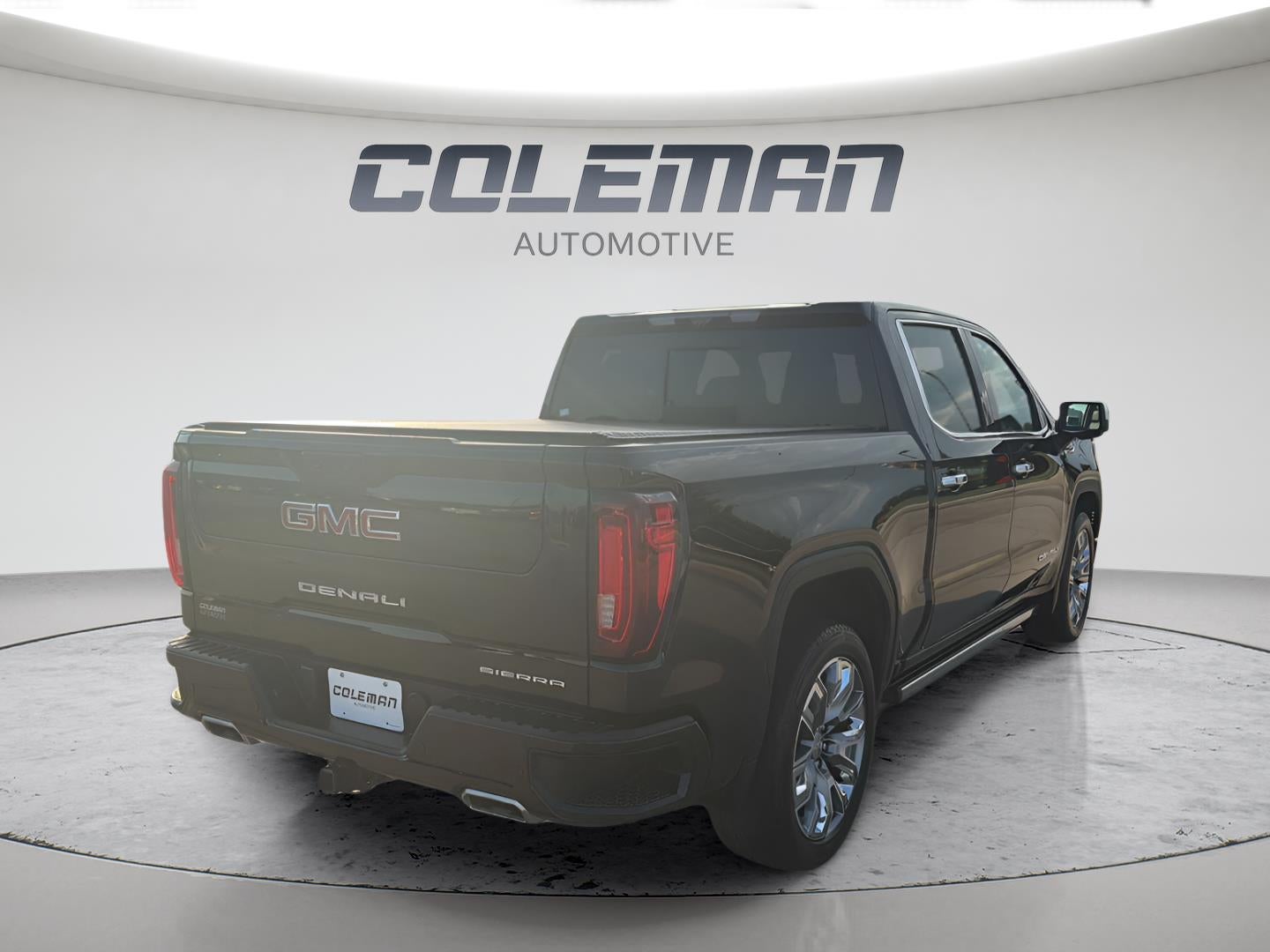 2023 GMC Sierra 1500 Denali 5