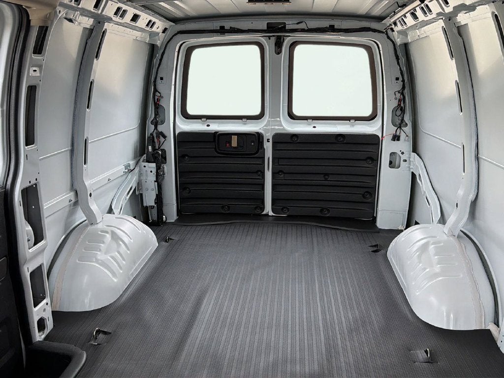 2026 GMC Savana Cargo Work Van 37