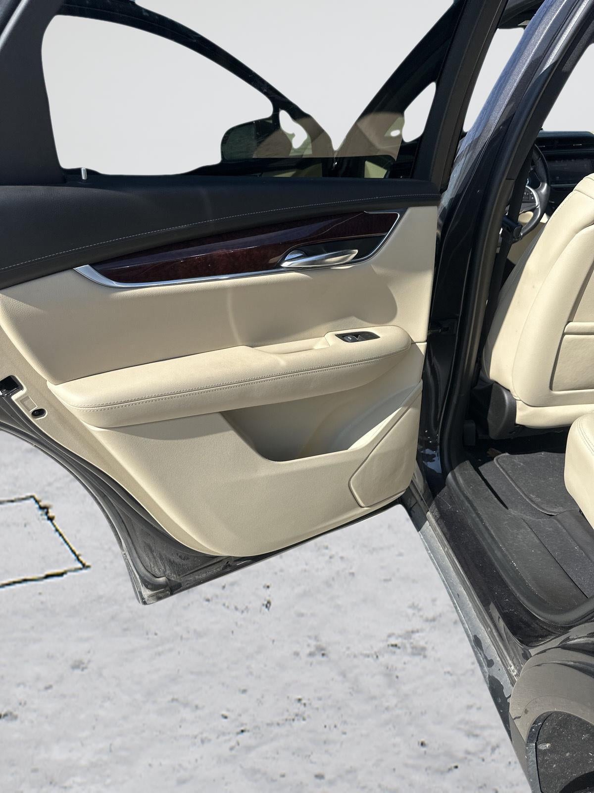 2017 Cadillac XT5 Luxury AWD