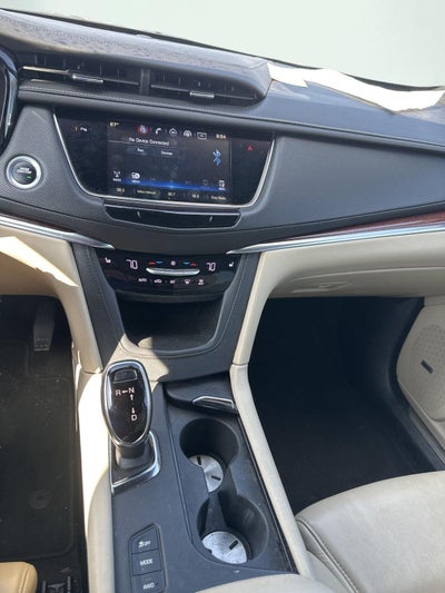 2017 Cadillac XT5 Luxury AWD