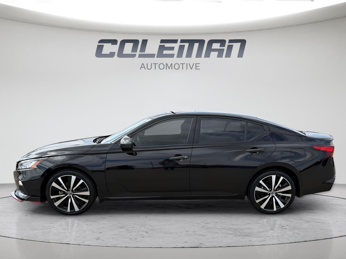 Used 2021 Nissan Altima SR with VIN 1N4BL4CW4MN333761 for sale in Le Mars, IA
