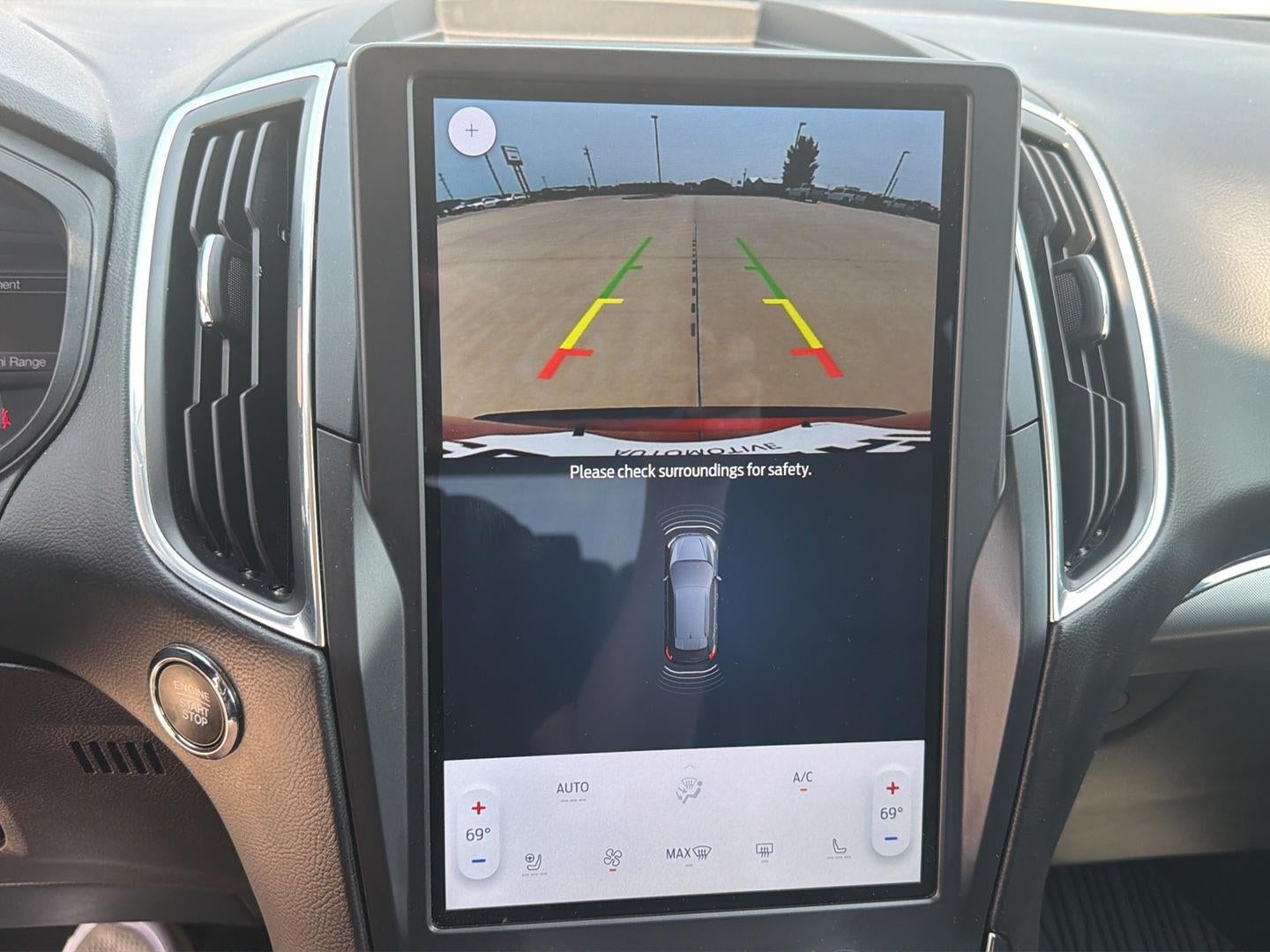 2022 Ford Edge Titanium