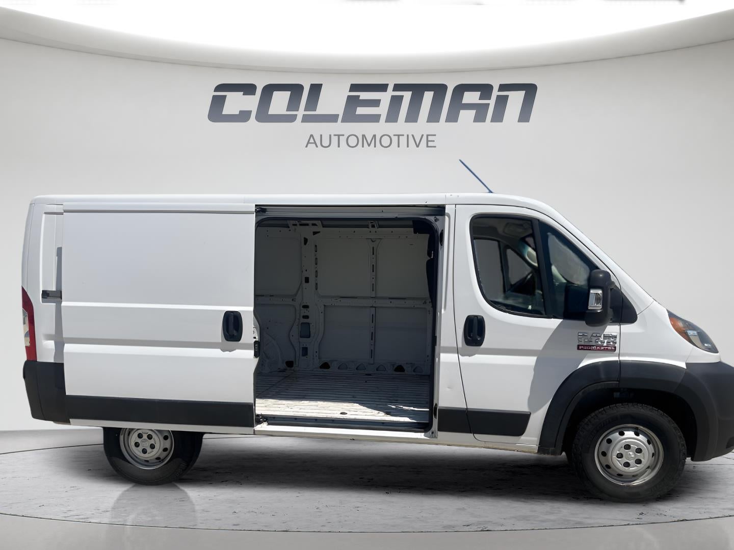 2019 RAM ProMaster Cargo Van 1500 Low Roof Tradesman 136 in WB 29
