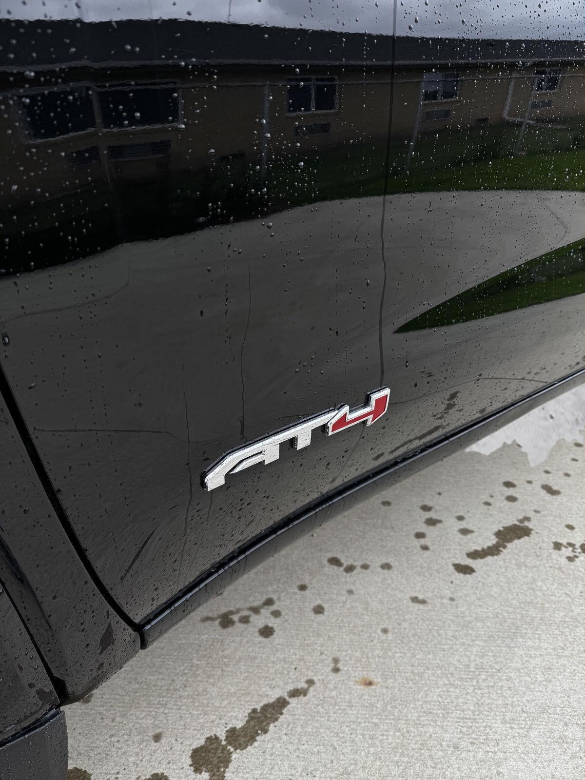 2025 GMC Sierra 1500 AT4 12