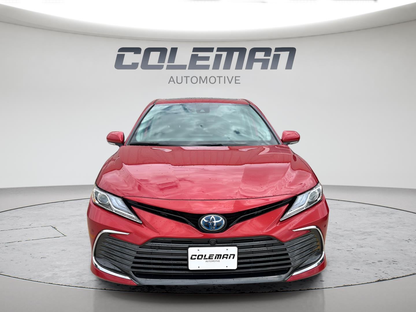 2023 Toyota Camry Hybrid XLE
